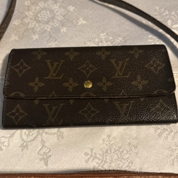 Louie Vittion Marley Dragonee - Picture 4 of 12